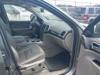 2011 Jeep Grand Cherokee Laredo with VIN 1J4RR4GG3BC595896, listed as a IAAI auction lot 42632333 with 135,426 mi miles and . Bid and sale history available at DreamBid. Image 5.