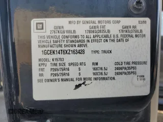 1999 Chevrolet Silverado 1500 LS with VIN 1GCEK14T6XZ163428, listed as a Copart auction lot 71208804 with 156,330 mi miles and Salvage Title. Bid and sale history available at carsss.com. Image 12.