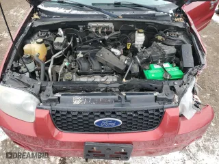 2007 Ford Escape XLT with VIN 1FMCU03167KB95618, listed as a Copart auction lot 45316575 with 173,038 mi miles and Salvage Title. Bid and sale history available at carsss.com. Image 12.