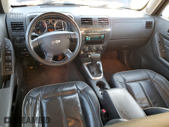 2007 Hummer H3 SUV with VIN 5GTDN13E778241171, listed as a Copart auction lot 82573684 with 148,242 mi miles and Salvage Title. Bid and sale history available at DreamBid. Image 8.