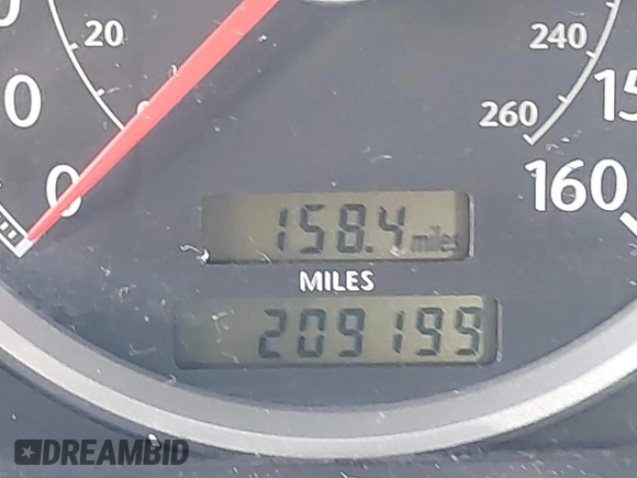2005 Chrysler Crossfire Limited z VIN 1C3AN65L65X057205, wystawiony jako IAAI lot #41878855 z przebiegiem 209 199 mil mil oraz . Historia ofert i sprzedaży dostępna na DreamBid. Obrazek 15.