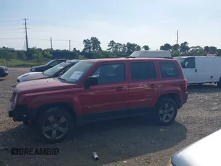 2015 Jeep Patriot High Altitude with VIN 1C4NJRFB5FD376338, listed as a IAAI auction lot 40358411 with 85,019 mi miles and . Bid and sale history available at carsss.com. Image 14.