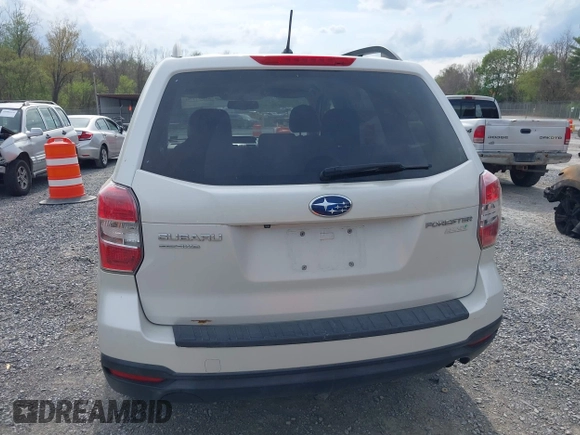 2014 Subaru Forester 2.5i Premium with VIN JF2SJACC6EG402817, listed as a IAAI auction lot 42077150 with 133,899 mi miles. Bid and sale history available at carsss.com. Image 16.