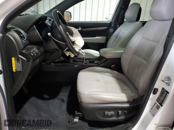 2015 Kia Sorento SX с VIN 5XYKWDA77FG641644, выставлен на аукционе Copart как лот 56843785 с пробегом 144 832 миль миль и Списание • Salvage title. История ставок и продаж доступна на DreamBid. Изображение 7.