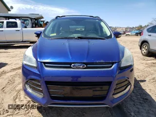 2013 Ford Escape SEL with VIN 1FMCU9H90DUB53898, listed as a Copart auction lot 55803535 with 143,332 mi miles and Clean Title. Bid and sale history available at DreamBid. Image 5.