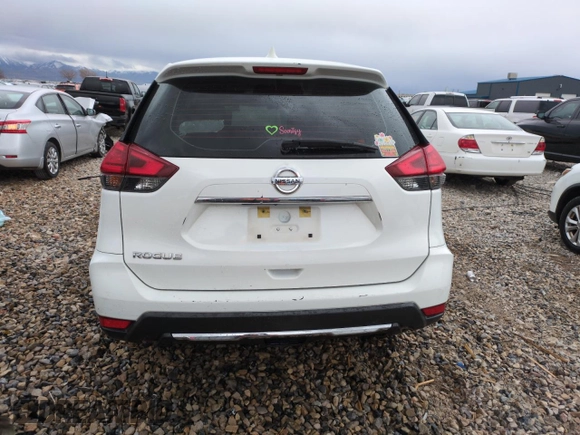 2017 Nissan Rogue SV with VIN KNMAT2MT9HP544611, listed as a Copart auction lot 48399445 with 185,489 mi miles and Salvage Title. Bid and sale history available at carsss.com. Image 6.