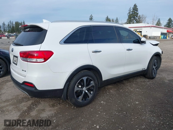 2018 Kia Sorento EX with VIN 5XYPHDA53JG384120, listed as a IAAI auction lot 41657786 with 102,652 mi miles and . Bid and sale history available at carsss.com. Image 4.