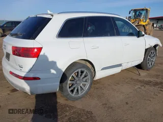 2017 Audi Q7 Premium Plus z VIN WA1LAAF75HD016214, wystawiony jako IAAI lot #41775329 z przebiegiem 87 049 mil mil oraz . Historia ofert i sprzedaży dostępna na DreamBid. Obrazek 4.