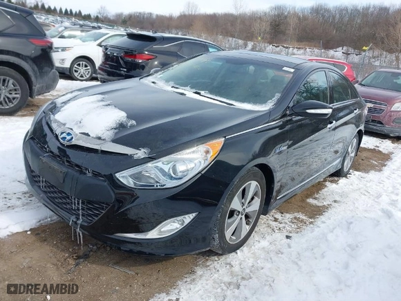2012 Hyundai Sonata Hybrid with VIN KMHEC4A45CA043197, listed as a IAAI auction lot 41611904 with 178,902 mi miles. Bid and sale history available at carsss.com. Image 2.