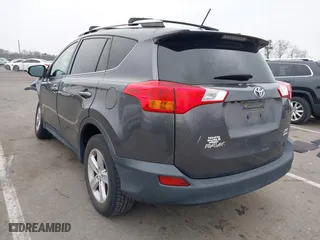 2014 Toyota RAV4 XLE with VIN 2T3RFREV1EW140141, listed as a IAAI auction lot 41612133 with 122,682 mi miles. Bid and sale history available at carsss.com. Image 3.