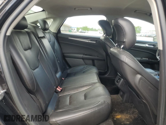 2014 Ford Fusion Titanium with VIN 3FA6P0K92ER208881, listed as a Copart auction lot 56051275 with 228,386 mi miles and Clean Title. Bid and sale history available at DreamBid. Image 10.