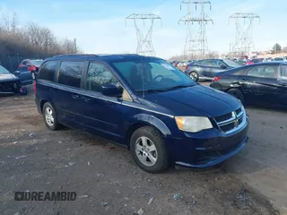 2012 Dodge Grand Caravan SXT with VIN 2C4RDGCG8CR304829, listed as a IAAI auction lot 41208542 with 88,360 mi miles and . Bid and sale history available at DreamBid. Image 1.