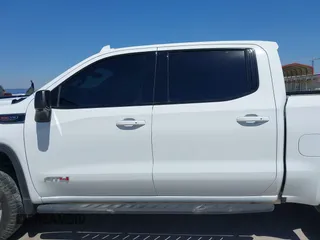 2022 GMC Sierra 1500 AT4 with VIN 3GTP9EEL7NG118666, listed as a IAAI auction lot 41796731 with 55,553 mi miles and . Bid and sale history available at DreamBid. Image 14.