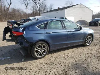 2019 Ford Fusion Hybrid Titanium with VIN 3FA6P0RU3KR121626, listed as a Copart auction lot 72227612 with 80,005 mi miles. Bid and sale history available at carsss.com. Image 3.