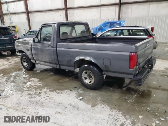 1993 Ford F-150 with VIN 2FTDF15Y4PCA19318, listed as a Copart auction lot 41641995 with 188,236 mi miles and Non Repairable. Bid and sale history available at carsss.com. Image 2.