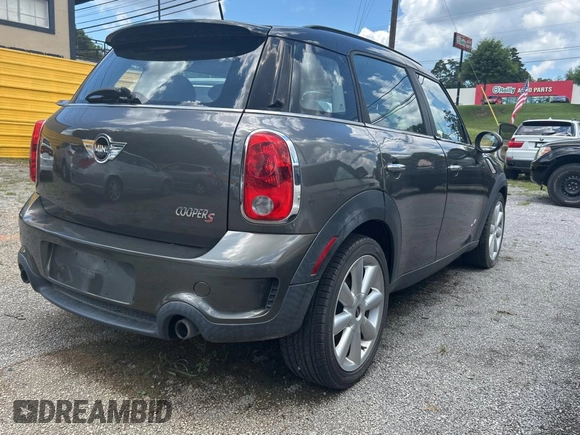 2012 MINI Countryman S с VIN WMWZC5C58CWL60215, выставлен на аукционе Copart как лот 63710935 с пробегом 127 673 миль миль и Чистый • Clean title. История ставок и продаж доступна на DreamBid. Изображение 4.