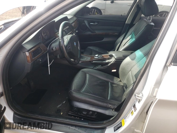 2007 BMW 3 Series 328xi with VIN WBAVC73527KP32168, listed as a Copart auction lot 63793745 with 145,786 mi miles and Salvage title. Bid and sale history available at DreamBid. Image 7.