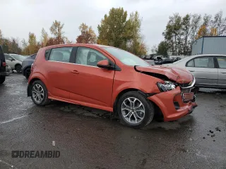 2020 Chevrolet Sonic LT with VIN 1G1JD6SB9L4118368, listed as a Copart auction lot 80234344 with 89,594 mi miles and Salvage title. Bid and sale history available at DreamBid. Image 4.