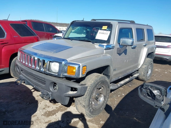 2006 Hummer H3 with VIN 5GTDN136368131208, listed as a IAAI auction lot 41680212 with 165,525 mi miles. Bid and sale history available at carsss.com. Image 17.