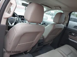 2014 Ford Edge SEL z VIN 2FMDK4JC0EBA36381, wystawiony jako IAAI lot #42236973 z przebiegiem 146 053 mil mil oraz . Historia ofert i sprzedaży dostępna na DreamBid. Obrazek 19.