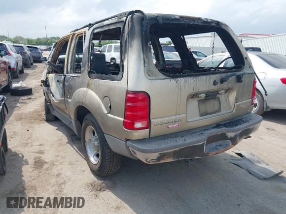 2002 Ford Explorer Sport Value with VIN 1FMYU60E02UB37971, listed as a IAAI auction lot 41936153 with Not provided miles and . Bid and sale history available at DreamBid. Image 3.