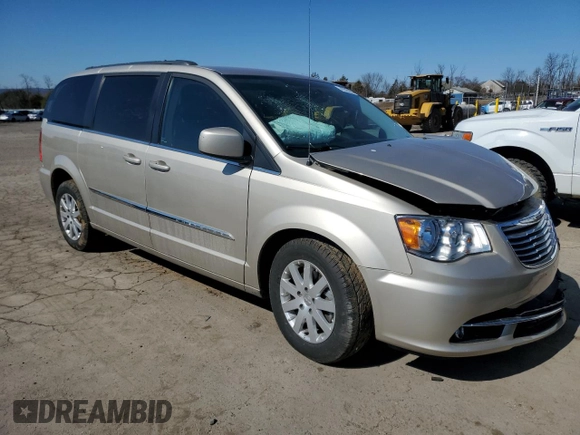 2015 Chrysler Town & Country Touring with VIN 2C4RC1BG8FR727044, listed as a Copart auction lot 47620265 with Not Provided miles and Salvage Title. Bid and sale history available at DreamBid. Image 4.