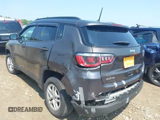 2018 Jeep Compass Sport with VIN 3C4NJDAB7JT235218, listed as a IAAI auction lot 42473771 with 106,302 mi miles and . Bid and sale history available at DreamBid. Image 3.