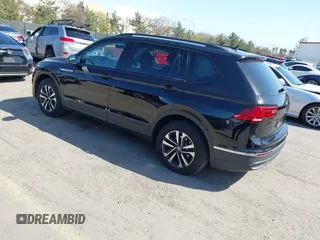 2024 Volkswagen Tiguan S z VIN 3VVRB7AX1RM136302, wystawiony jako IAAI lot #41966586 z przebiegiem 5455 mil mil oraz . Historia ofert i sprzedaży dostępna na DreamBid. Obrazek 3.