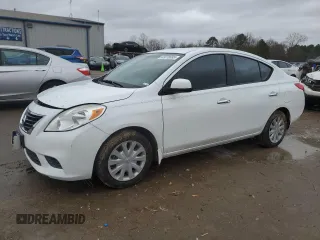 2012 Nissan Versa SV z VIN 3N1CN7APXCL930209, wystawiony jako Copart lot #43078895 z przebiegiem 72 225 mil mil oraz Szkoda całkowita • Salvage title. Historia ofert i sprzedaży dostępna na DreamBid. Obrazek 1.