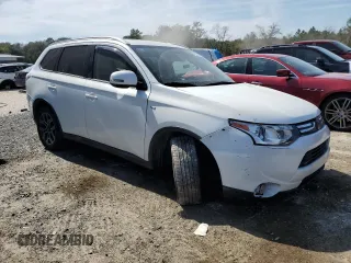 2015 Mitsubishi Outlander GT with VIN JA4JZ4AX7FZ003912, listed as a Copart auction lot 47127155 with 119,901 mi miles and Salvage title. Bid and sale history available at DreamBid. Image 4.