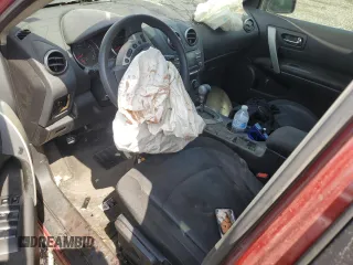2015 Nissan Rogue S z VIN JN8AS5MV6FW756489, wystawiony jako Copart lot #56435885 z przebiegiem Nie podano mil oraz Szkoda całkowita • Salvage title. Historia ofert i sprzedaży dostępna na DreamBid. Obrazek 8.