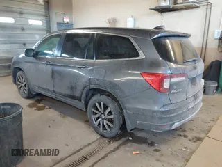 2021 Honda Pilot EX-L with VIN 5FNYF6H59MB048480, listed as a IAAI auction lot 41388952 with 29,421 mi miles. Bid and sale history available at carsss.com. Image 3.