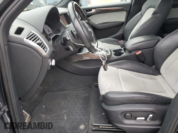 2017 Audi SQ5 Premium Plus with VIN WA1CCAFP2HA031443, listed as a Copart auction lot 39590744 with 132,680 mi miles. Bid and sale history available at carsss.com. Image 7.