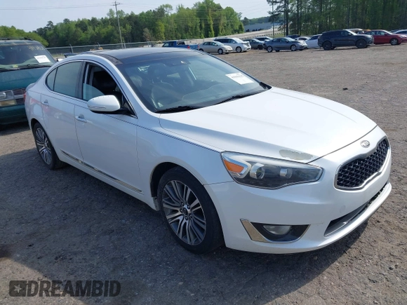 2014 Kia Cadenza Limited with VIN KNALN4D70E5146919, listed as a IAAI auction lot 41943135 with 167,450 mi miles. Bid and sale history available at carsss.com. Image 1.