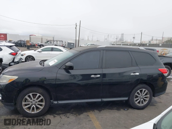 2016 Nissan Pathfinder S with VIN 5N1AR2MNXGC637753, listed as a IAAI auction lot 41526049 with 119,409 mi miles and . Bid and sale history available at DreamBid. Image 14.
