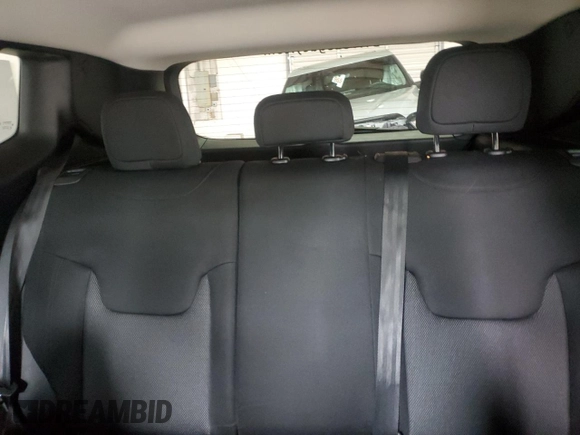 2020 Jeep Renegade Sport z VIN ZACNJBAB3LPL45307, wystawiony jako Copart lot #51844355 z przebiegiem 69 038 mil mil oraz Nie do naprawy • Non repairable. Historia ofert i sprzedaży dostępna na DreamBid. Obrazek 10.