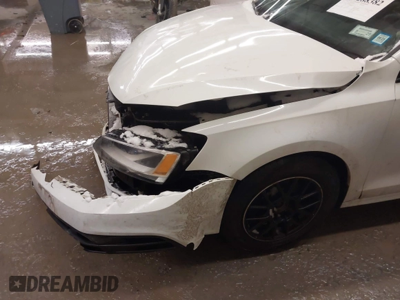 2015 Volkswagen Jetta S with VIN 3VW1K7AJ4FM280524, listed as a IAAI auction lot 41288382 with 136,582 mi miles and . Bid and sale history available at DreamBid. Image 6.