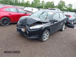 2018 Ford Fiesta SE z VIN 3FADP4BJ0JM104163, wystawiony jako IAAI lot #42306860 z przebiegiem 45 992 mil mil oraz . Historia ofert i sprzedaży dostępna na DreamBid. Obrazek 17.