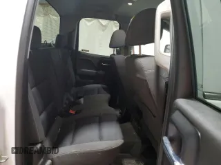2018 GMC Sierra 2500HD SLE z VIN 1GT22SEG0JZ239825, wystawiony jako Copart lot #50648115 z przebiegiem 77 851 mil mil oraz Szkody całkowita. Historia ofert i sprzedaży dostępna na DreamBid. Obrazek 10.