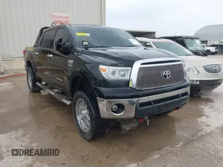 2011 Toyota Tundra z VIN 5TFEY5F15BX111214, wystawiony jako IAAI lot #42196757 z przebiegiem 260 765 mil mil oraz . Historia ofert i sprzedaży dostępna na DreamBid. Obrazek 1.