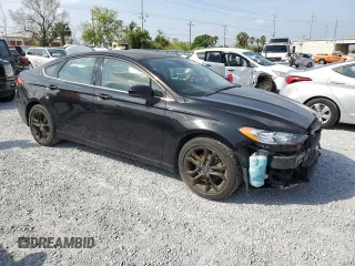2020 Ford Fusion SE with VIN 3FA6P0HD7LR261102, listed as a Copart auction lot 47469275 with 26,894 mi miles and Salvage Title. Bid and sale history available at carsss.com. Image 4.
