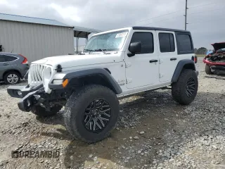 2020 Jeep Wrangler Unlimited Sport Altitude with VIN 1C4HJXDG2LW237509, listed as a Copart auction lot 45860245 with 81,309 mi miles and Salvage title. Bid and sale history available at DreamBid. Image 1.