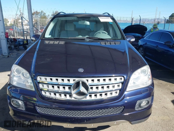 2007 Mercedes-Benz M 350 with VIN 4JGBB86E97A246310, listed as a IAAI auction lot 41625537 with 124,293 mi miles and . Bid and sale history available at DreamBid. Image 12.
