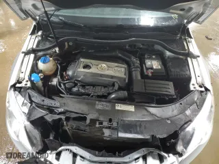 2010 Volkswagen CC Sport with VIN WVWML7AN6AE519814, listed as a Copart auction lot 50980645 with 94,709 mi miles and Salvage Title. Bid and sale history available at carsss.com. Image 11.