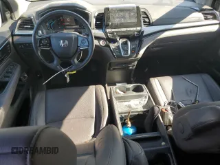 2020 Honda Odyssey Elite with VIN 5FNRL6H96LB037046, listed as a Copart auction lot 56552475 with 51,363 mi miles and Salvage title. Bid and sale history available at DreamBid. Image 8.