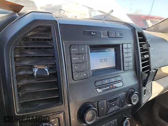 2018 Ford F-150 XL with VIN 1FTEX1EP5JKE82287, listed as a IAAI auction lot 42135766 with 152,601 mi miles. Bid and sale history available at carsss.com. Image 1.