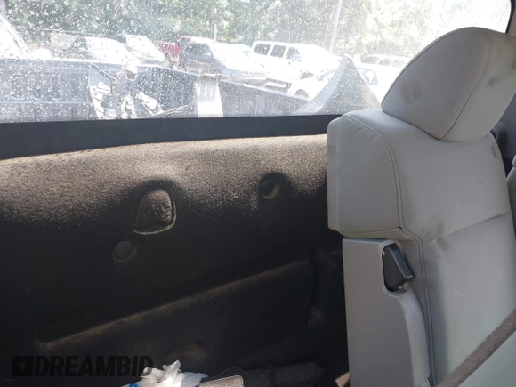 2017 Ford F-150 XL with VIN 1FTMF1CP0HKD67320, listed as a IAAI auction lot 42543224 with 143,913 mi miles and . Bid and sale history available at DreamBid. Image 8.