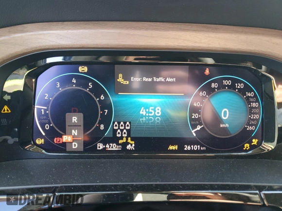 2024 Volkswagen Atlas SE with VIN 1V2LR2CA7RC508706, listed as a Copart auction lot 48055535 with 26,101 mi miles and Salvage title. Bid and sale history available at DreamBid. Image 9.