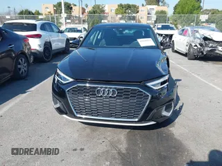 2023 Audi A3 Premium z VIN WAUAUDGY1PA037278, wystawiony jako IAAI lot #41840193 z przebiegiem 16 008 mil mil oraz . Historia ofert i sprzedaży dostępna na DreamBid. Obrazek 12.