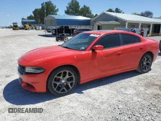 2015 Dodge Charger SXT with VIN 2C3CDXHGXFH900053, listed as a Copart auction lot 52166755 with 184,794 mi miles and Clean Title. Bid and sale history available at DreamBid. Image 1.